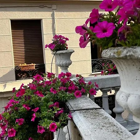 La Terrazza Vercelli Bed&Charme-2